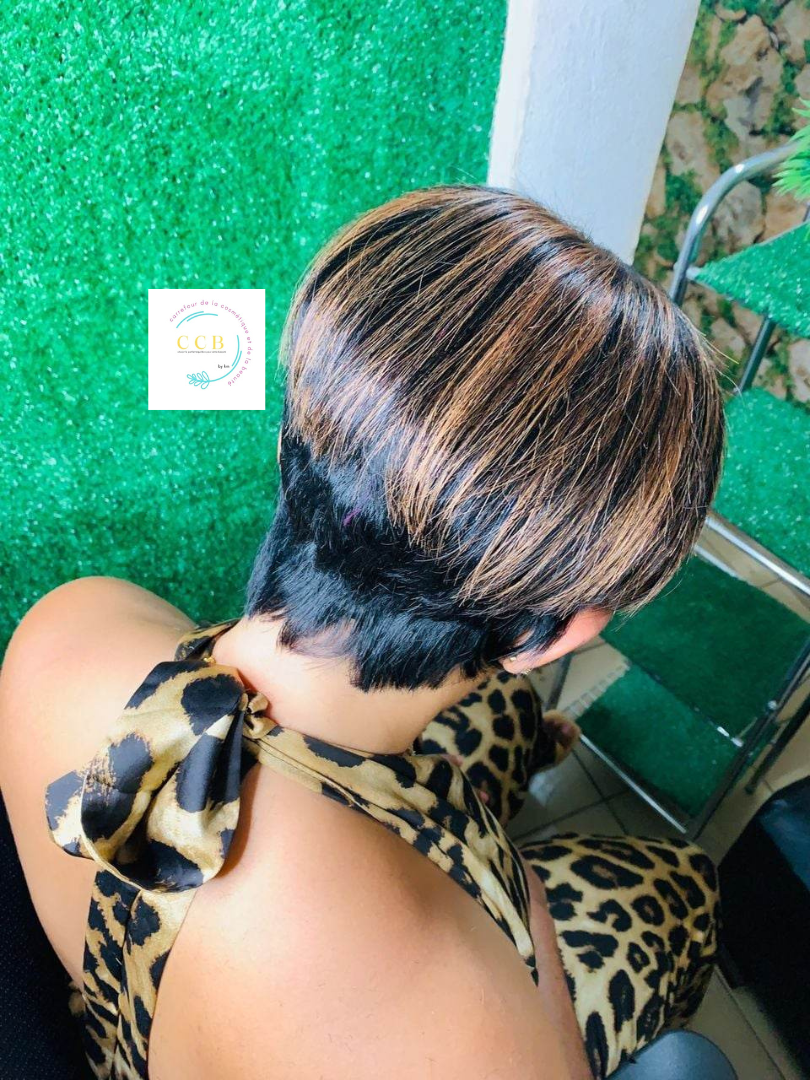 Mini Coupe Rihanna naturelle (noir, miel )